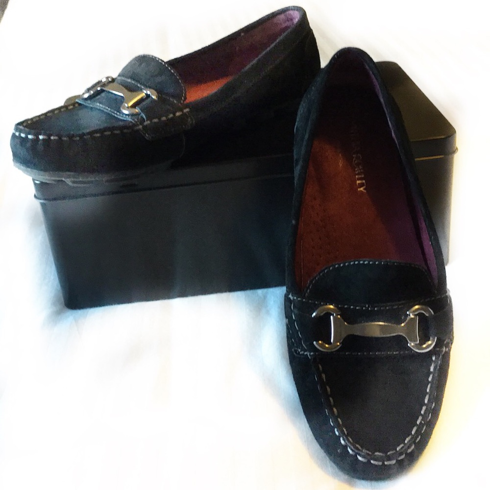 Cynthia Rowley Seeker suede loafers size 7.5